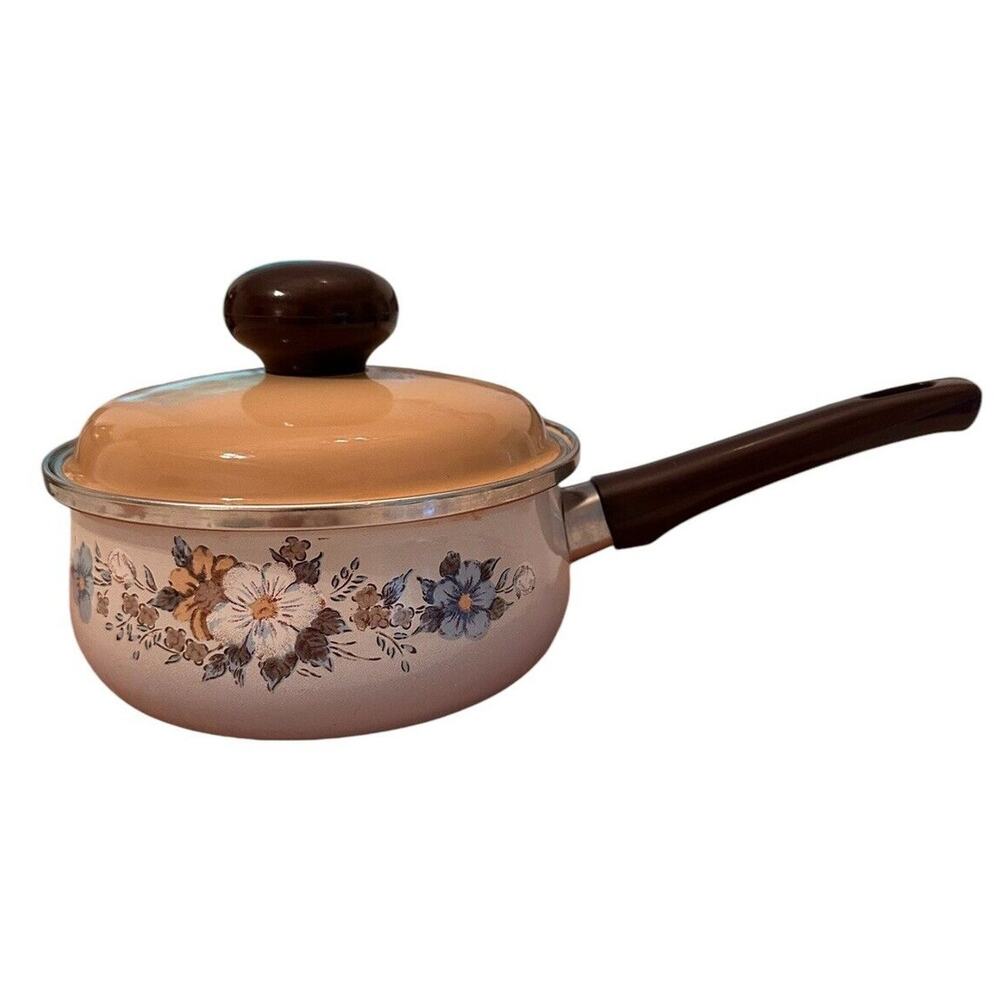 Crowning Fashion Spring Bouquet 1.5 Quart Saucepan Retro 60s 70s Cookware Enamel